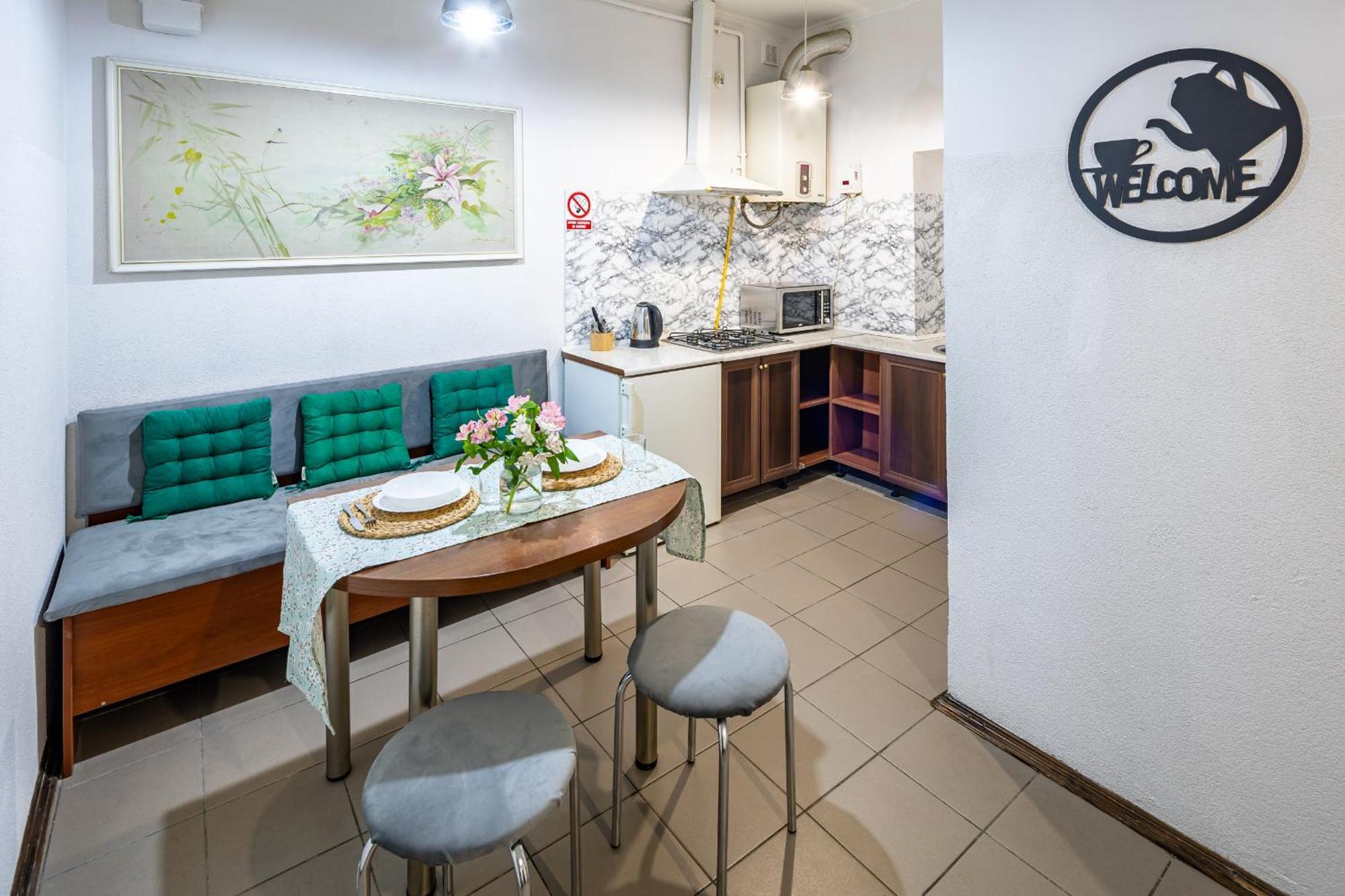 Complex Of Central Apartments 리비프 외부 사진