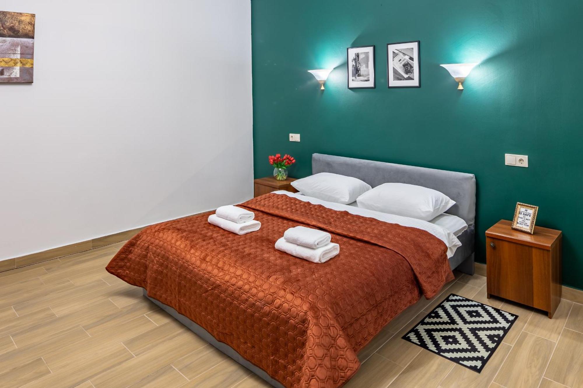 Complex Of Central Apartments 리비프 외부 사진